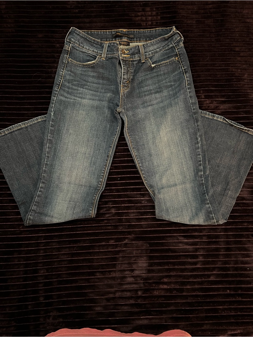 Classic Mid-Blue Women's Jeans